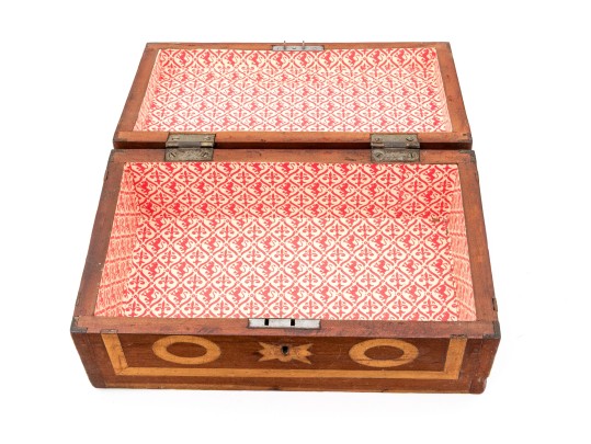 Pennsylvania Dutch Inlaid Cherry Sewing Box, 1st Half 19th Century