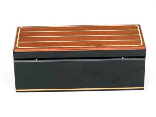 Veuve Cliquot La Grande Dame By Riva