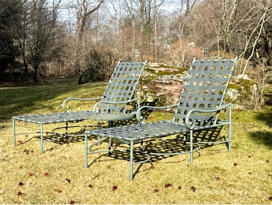 Pair Of Brown Jordan Vintage Chaise Lounges With Side Table