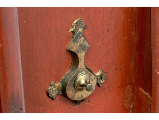 Antique Spider Leg New England Tilt Top Table, Ca. 1800-1820