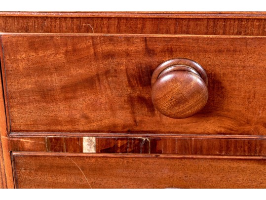 Late Federal New York Chest Of Drawers, Ca. 1815-25