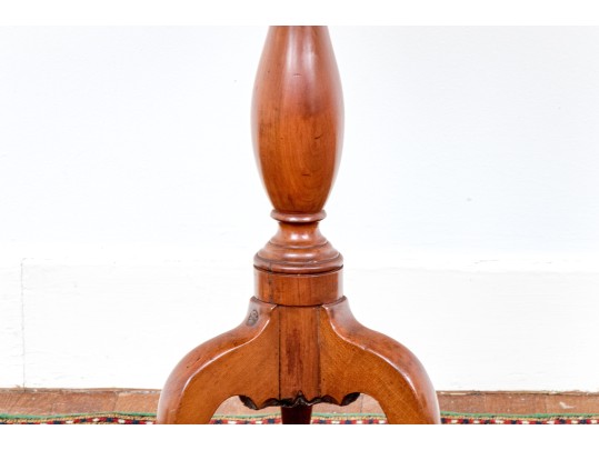Connecticut Late Federal Silppered Foot Cherry Tilt Top Stand, Ca. 1800-1820