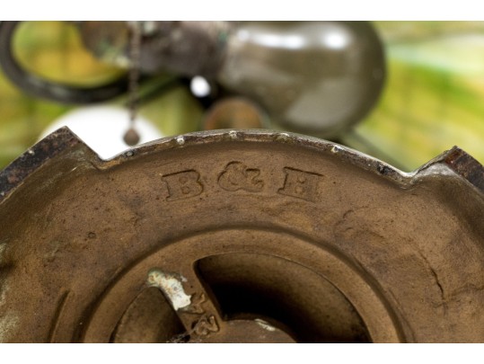 Bradley & Hubbard Arts & Craft Style Slag Glass Table Lamp