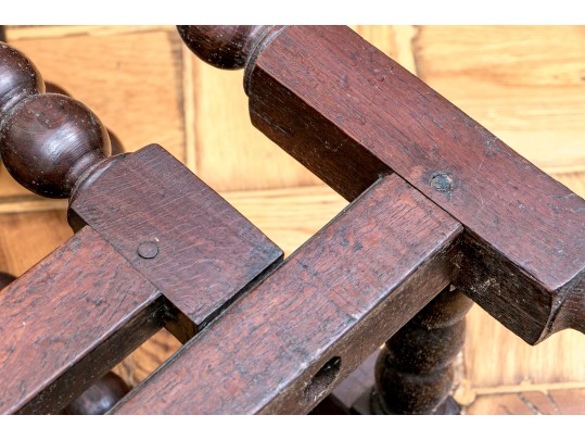 English 18th C. Oak Bobbin Turned Gate Leg Table