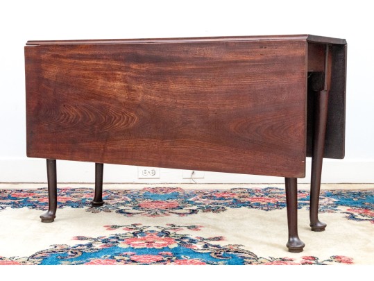 American Queen Anne Mahogany Drop Leaf Table, Ca. 1750-70