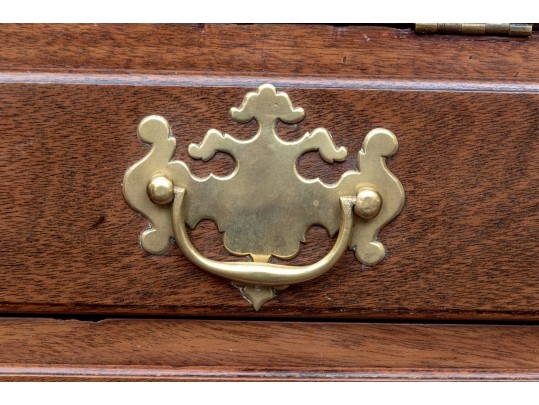 Classic Massachusetts Mahogany Chippendale Slant Front Desk, Ca. 1770-90