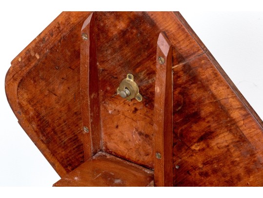 Connecticut Late Federal Silppered Foot Cherry Tilt Top Stand, Ca. 1800-1820