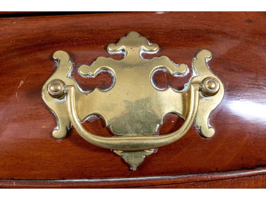 Massachusetts Mahogany Oxbow Slant Front Desk, Ca. 1760-80