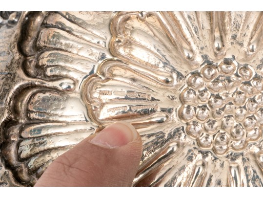 Italian Gianmaria Buccellati Sterling Silver Foliate Form Bowl, 8.22 Ozt. 