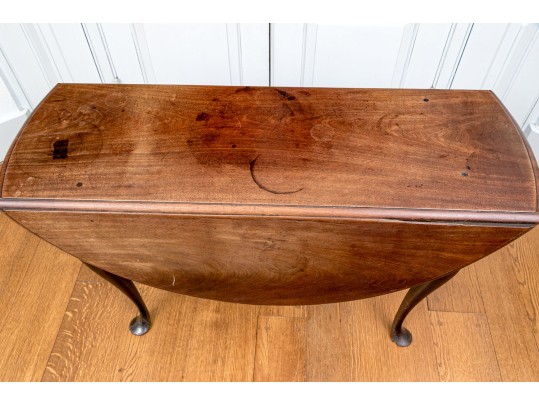 American Chippendale Mahogany Drop Leaf Tea Table, Ca. 1860-80