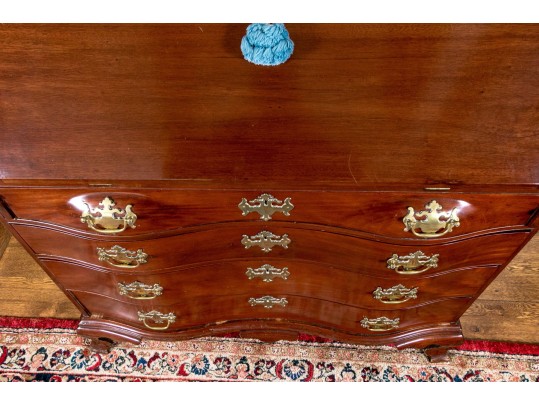 Massachusetts Mahogany Oxbow Slant Front Desk, Ca. 1760-80