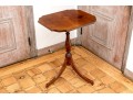 American Federal New York Mahogany Tilt Top Table, Ca. 1800-20