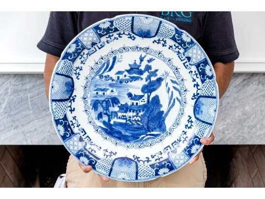 Chinese Export Blue Willow Porcelain Charger, 20th C.