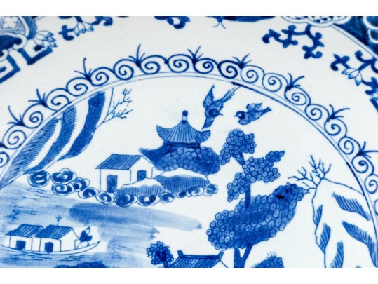 Chinese Export Blue Willow Porcelain Charger, 20th C.