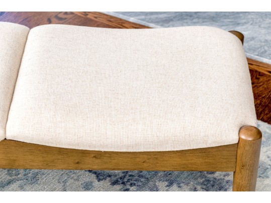 Stylish Mid-Century Modern Upholstered Bench