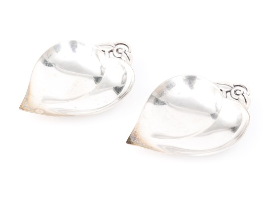 Pair Of Vintage Tiffany Makers Sterling Silver Peach Fruit Shaped Pin Dishes   2.40 Troy Ozs. 
