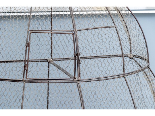 Fantastic Vintage Wire Birdcage With Removable Trays