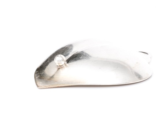 Pair Of Vintage Tiffany Makers Sterling Silver Peach Fruit Shaped Pin Dishes   2.40 Troy Ozs. 