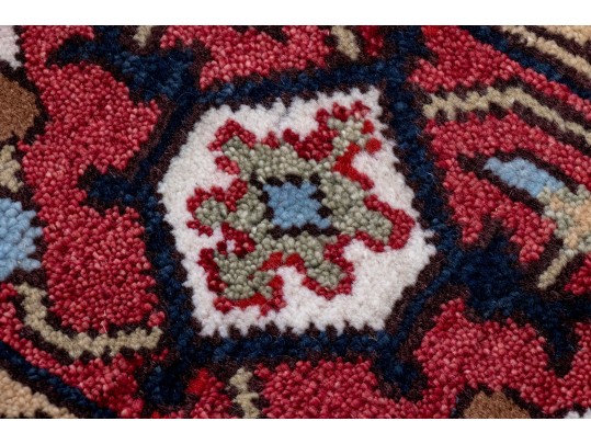 A Beautiful Indo-heriz Pattern Hand Knotted Wool Room Size Carpet, 8' X 10', New