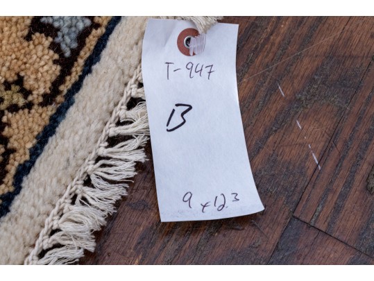 A Beautiful Indo-heriz Pattern Hand Knotted Wool Room Size Carpet, 8' X 10', New