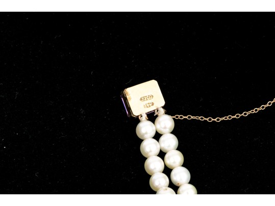 Lovely Double Strand Cultured 5.75 Mm Pearl Bracelet With An Amethyst Clasp