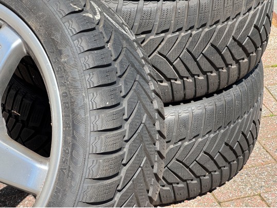 Set Of Four Mercedes AMG Rims With Tires