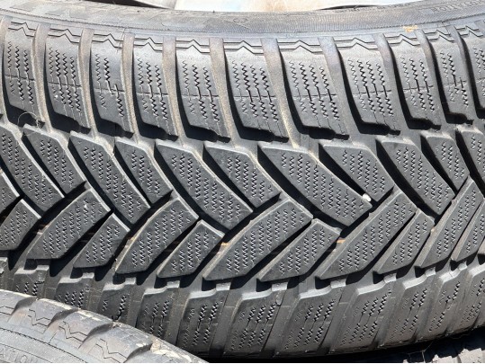 Set Of Four Mercedes AMG Rims With Tires