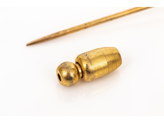 14k Yellow Gold Baroque Pearl Form And White Sapphire Stick Pin