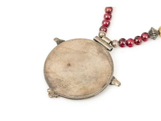 Fabulous Signed Sterling Silver Handcrafted Double Camel Motif Necklace