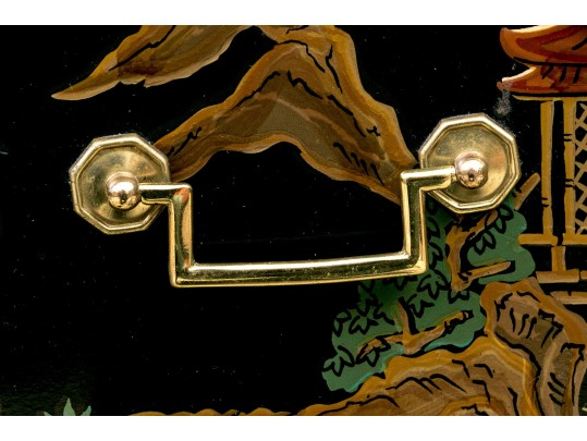 Drexel Heritage Et Cetera Collection Vintage Chinoiserie Dresser