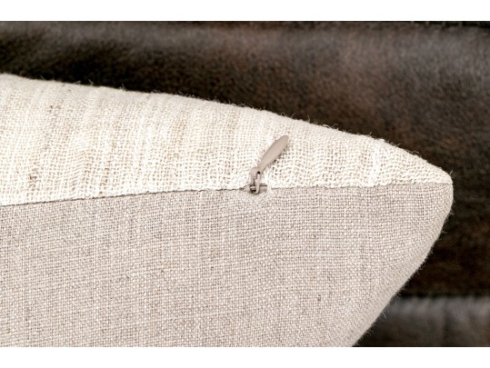 Medium Luxury Size Down Filled Pillow