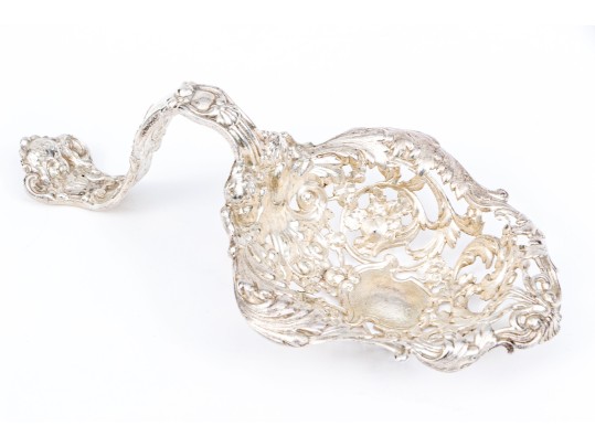 Theodore B. Starr Antique Bonbonnière Sterling Spoon, 8.34 Ozt.