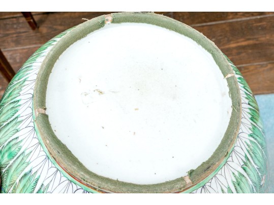 Substantial Chinese Export Famille Rose Centerpiece Bowl