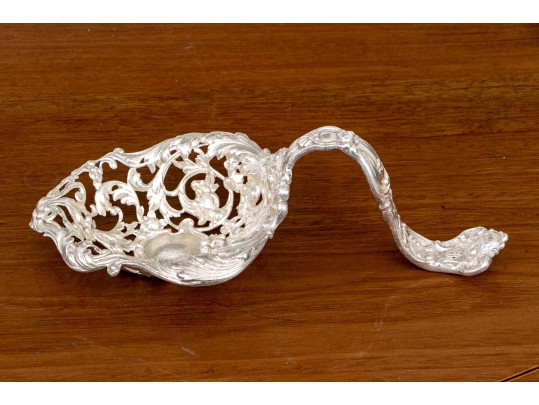 Theodore B. Starr Antique Bonbonnière Sterling Spoon, 8.34 Ozt.