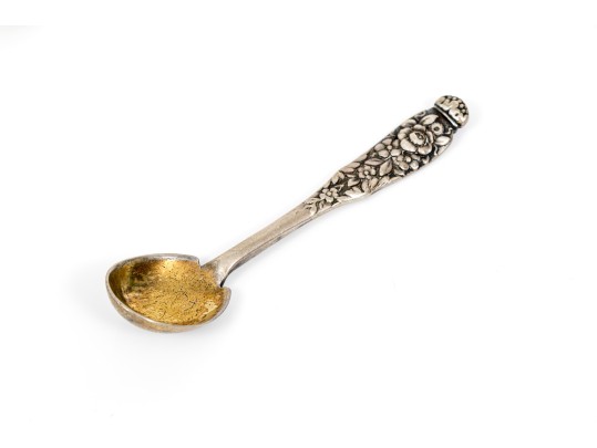 T & Co. Sterling Silver Pretty Set Of Four Vintage Salt Spoons