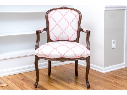 Chic Louis XV Style Fauteuil