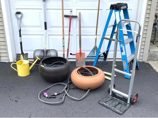 Garden Tool Lot