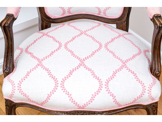 Chic Louis XV Style Fauteuil