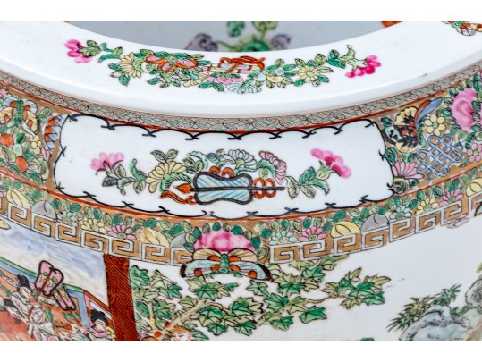 Chinese Export Rose Medallion Jardiniere, 20th C.