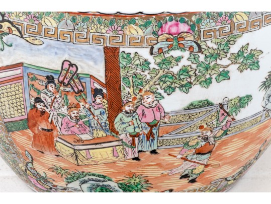 Chinese Export Rose Medallion Jardiniere, 20th C.