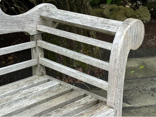 Elegant Outdoor Teak Settee