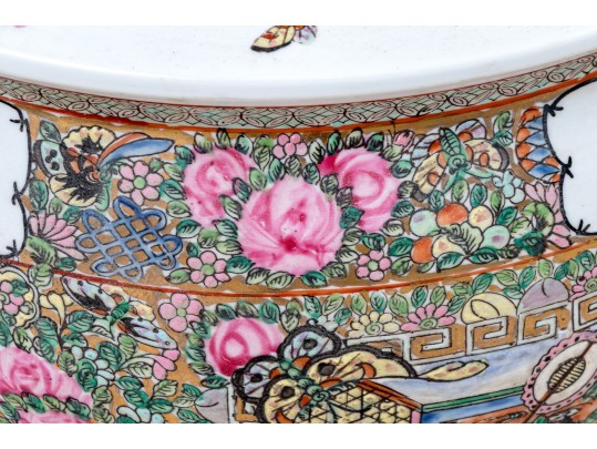 Chinese Export Rose Medallion Jardiniere, 20th C.