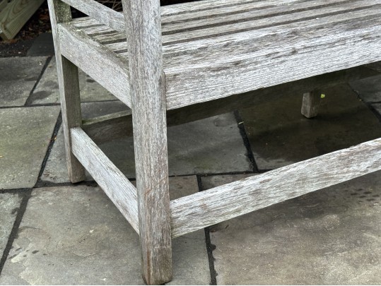 Elegant Outdoor Teak Settee