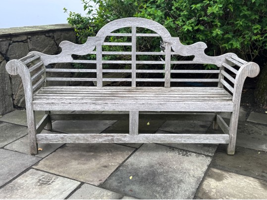 Elegant Outdoor Teak Settee