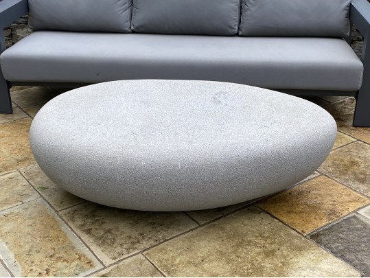 Fabulous River Stone Form Outdoor Coffee Table