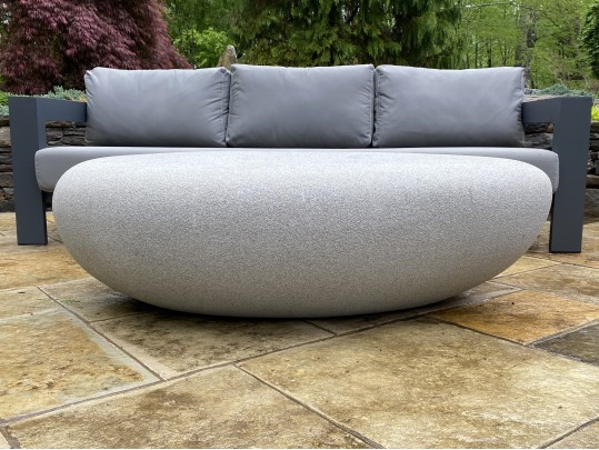Fabulous River Stone Form Outdoor Coffee Table