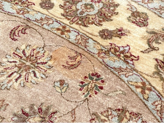 Hand-Knotted Wool Circular Carpet, 8'-1