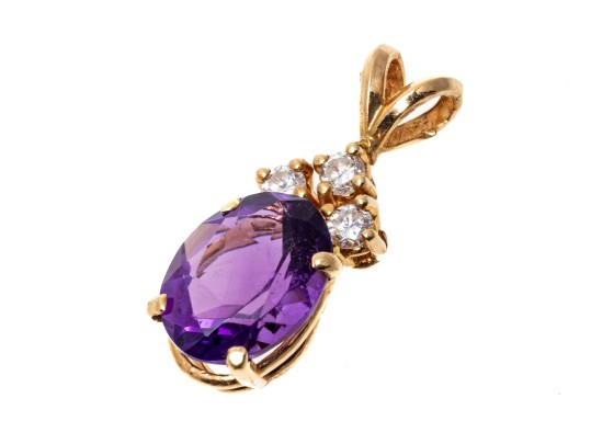 14k Yellow Gold Classic Oval Amethyst And Diamond Topped Pendant