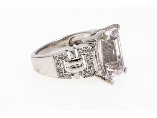 14k White Gold Pretty Palest Pink Morganite And Diamond Trimmed Ring, Size 8