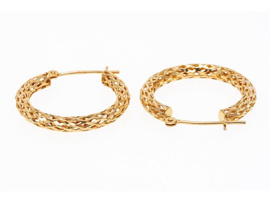 14k Yellow Gold Striking Diamond Cut Patterned Lattice Hoop Earrings